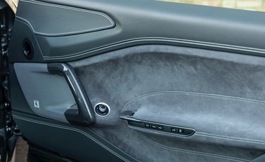 Ferrari GTC4 Lusso 21