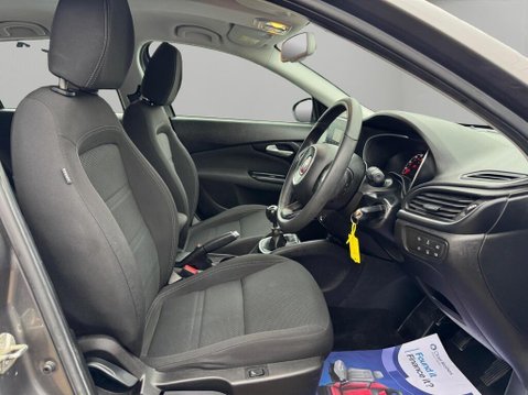Fiat Tipo 1.6 MultiJetII Lounge Euro 6 (s/s) 5dr 12