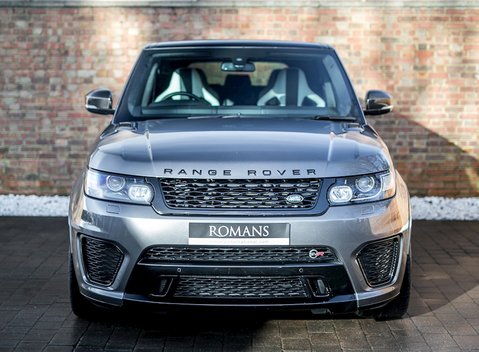 Land Rover Range Rover Sport SVR 4