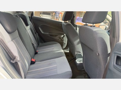 Ford Fiesta 1.2 Fiesta Edge 5dr 8