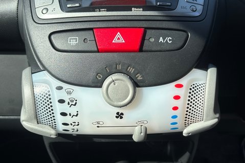 Citroen C1 VTR PLUS AUTOMATIC..LOOK !! ONLY £20:00 R/TAX..6 SERVICES..STUNNING CAR 8