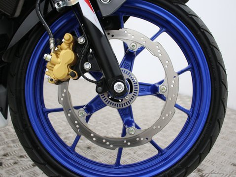 Suzuki GSX-R125 GSXR 125 RX M5 20