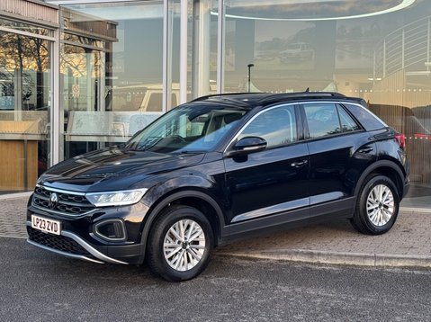 Volkswagen T-Roc LIFE TSI DSG 8