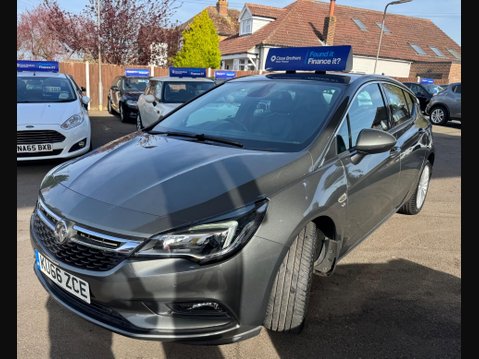 Vauxhall Astra 1.6 CDTi BiTurbo Elite Nav Euro 6 (s/s) 5dr 3