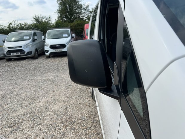 Nissan NV200 Crew Cab SWB L1H1 Low Roof Acenta Air Con EURO 6 NO VAT 16