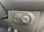 Vauxhall Corsa 1.4 Corsa SRi ecoFLEX 5dr 11