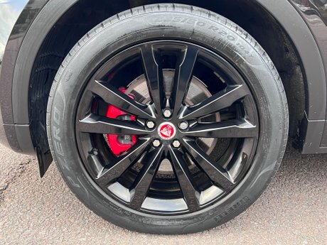 Jaguar E-Pace 2.0 D204 MHEV R-Dynamic Black Auto AWD Euro 6 (s/s) 5dr 49