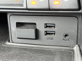 Mazda MX-5 SPORT NAV 40