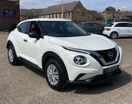 Nissan Juke 1.0 Juke Visia DiG-T 5dr 4