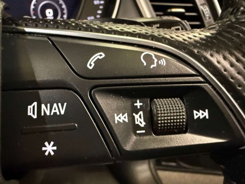 Audi Q5 2.0 Q5 S Line 40 TDI Quattro Semi-Auto 4WD 5dr 18