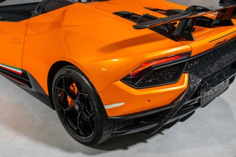 Lamborghini Huracan LP 640-4 PERFORMANTE SPYDER. LAMBO WARRANTY. ARANCIO BOREALIS. FULL PPF. 35