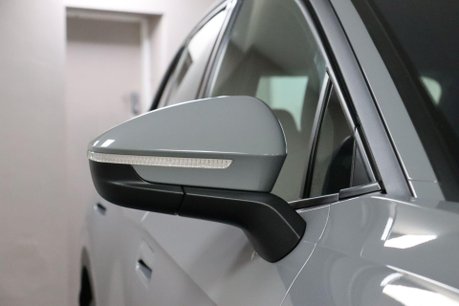 Volkswagen Id.4 Pure 52kWh Life Auto 5dr 34