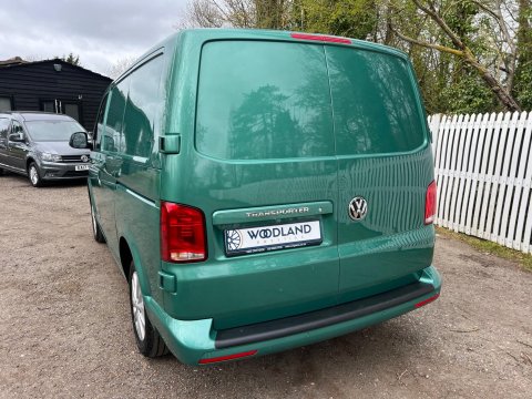 Volkswagen Transporter T28 TDI P/V HIGHLINE 11