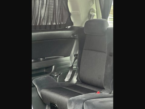 Toyota Vellfire V6 Sunroof 53