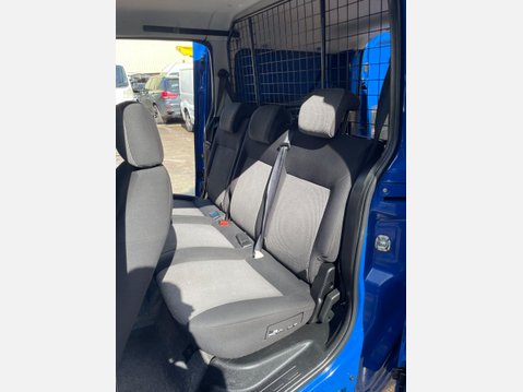 Fiat Doblo 1.6 JTD MultiJet 16v N1 SX Combi Van 4dr Diesel Comfort-Matic L1 (141 g/km, 19