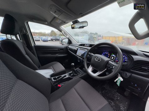 Toyota Hilux Active 4Wd D-4D Double Cab TSS Air Con Euro 6 17