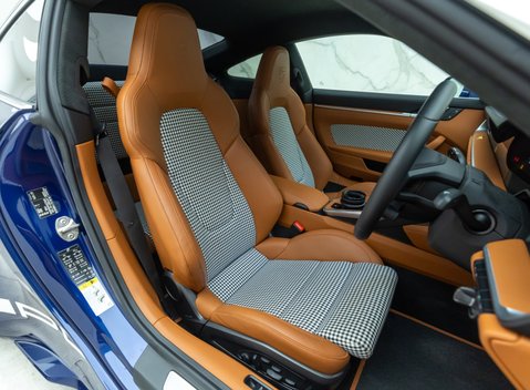 Porsche 911 SPORT CLASSIC (992) 15