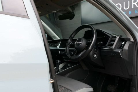 Audi A1 1.0 A1 Sportback 30 TFSI Sport Semi-Auto 5dr 22