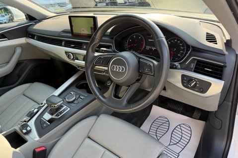Audi A4 AVANT TDI ULTRA SPORT - APPLE CAR PLAY - CC - ROCK GREY LEATHER - 31