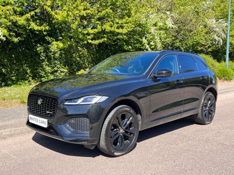 Jaguar F-Pace 2.0 D200 MHEV R-Dynamic HSE Black Auto AWD Euro 6 (s/s) 5dr 51