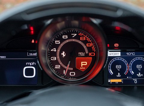 Ferrari Portofino 19