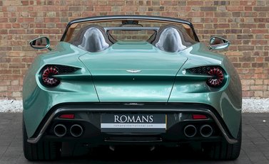 Aston Martin Zagato Vanquish Speedster 6