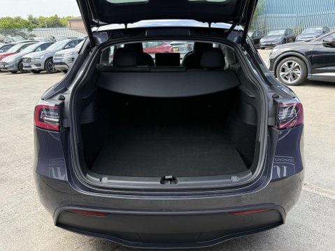 Tesla Model Y (Dual Motor) Long Range SUV 5dr Electric Auto 4WDE (384 bhp) 21