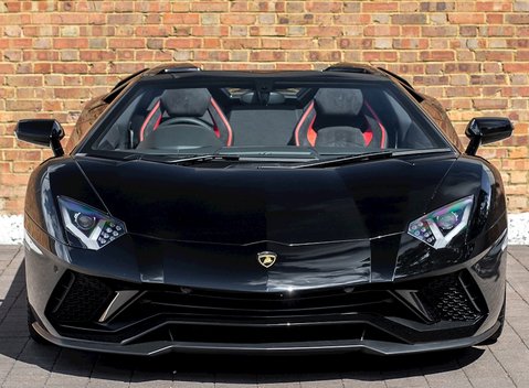 Lamborghini Aventador S LP740-4 Roadster 4