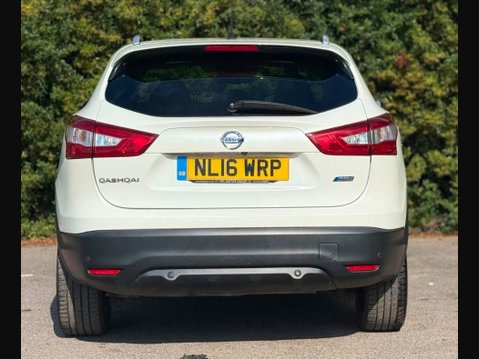 Nissan Qashqai 1.5 dCi Tekna 2WD Euro 6 (s/s) 5dr 4