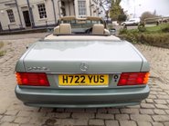 Mercedes-Benz SL Series 500SL-32 54