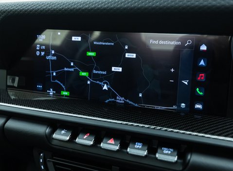 Porsche 911 GT3 TOURING (992) 21