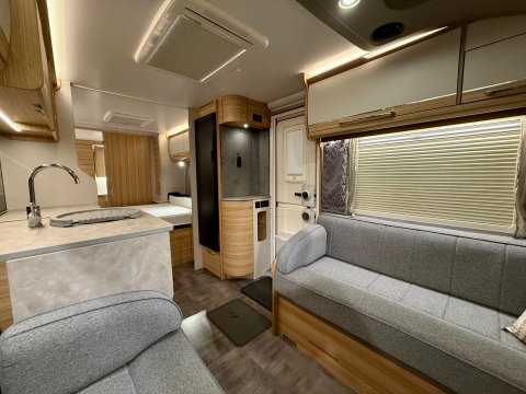 Bailey Unicorn Vigo 32