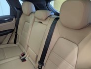 Porsche Cayenne 3.0 Cayenne V6 Auto 4WD 5dr 45