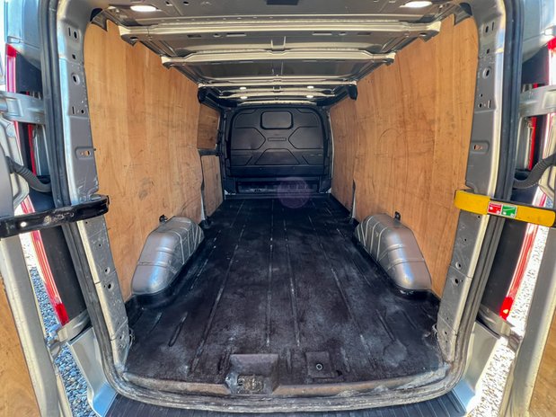 Ford Transit Custom LWB L2H1 CAT N Low Roof Limited 300 Air Con Sensors EURO 6 NO VAT 10