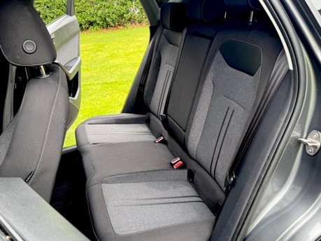 SEAT Ateca ECOTSI SE TECHNOLOGY 19
