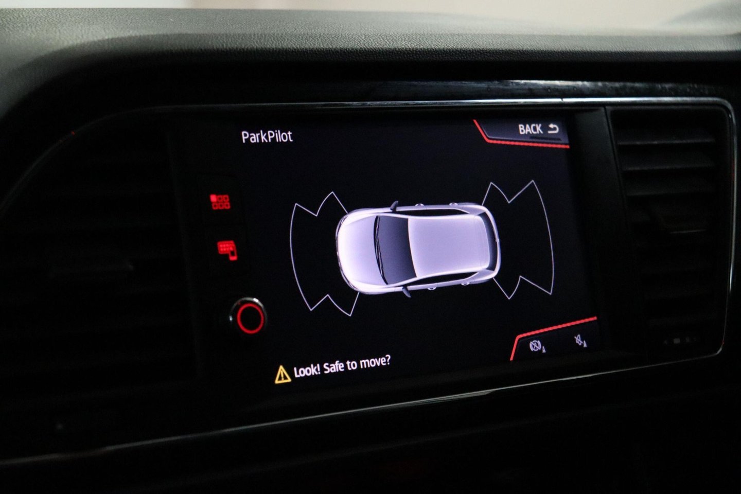 2019 SEAT Leon — image 31