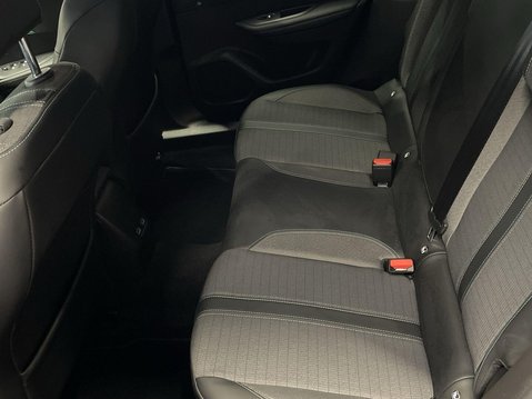 Peugeot 2008 1.5 BlueHDi Allure Premium SUV 5dr Diesel Manual Euro 6 (s/s) (110 ps) Star 17