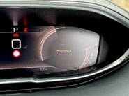 Peugeot 3008 PURETECH S/S GT 34