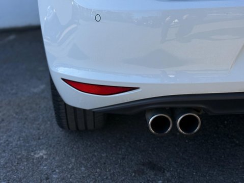 Volkswagen Golf 2.0 TDI BlueMotion Tech GTD DSG Euro 6 (s/s) 5dr 40