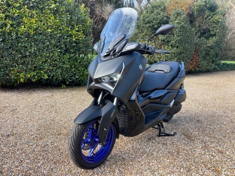 Yamaha Xmax 300 300 CVT V-belt Euro 5 10