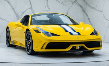 Ferrari 458 Speciale Aperta 11