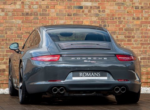 Porsche 911 (991) 50th Anniversary Edition 3