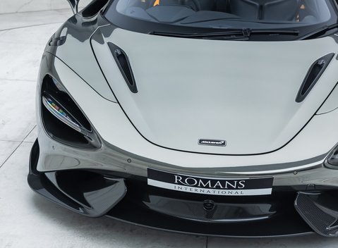 McLaren 765LT Spider 40