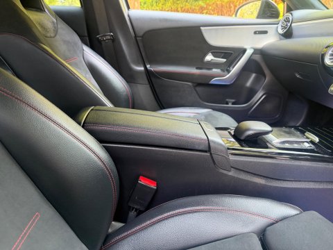 Mercedes-Benz A Class 1.3 A180 AMG Line (Executive) 7G-DCT Euro 6 (s/s) 5dr 41