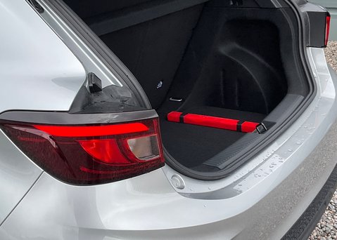 MG MG3 1.5 HYBRID+ TROPHY 10