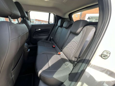 Jeep Avenger 1.2 Avenger Altitude 5dr *NATIONAL DELIVERY* 33