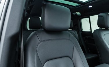 Land Rover Defender 110 TROPHY EDITION KESWICK 40