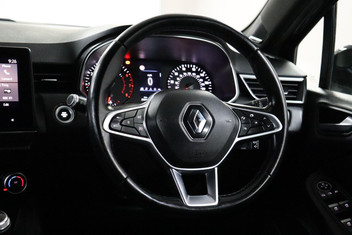 2020 Renault Clio — image 39