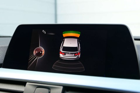 BMW 3 Series 2.0 320d Edition Sport Auto 5dr 28