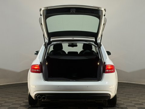 Audi A4 AVANT TDI SE TECHNIK 8